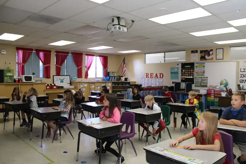 Reformation Lutheran School - Reformation Lutheran School